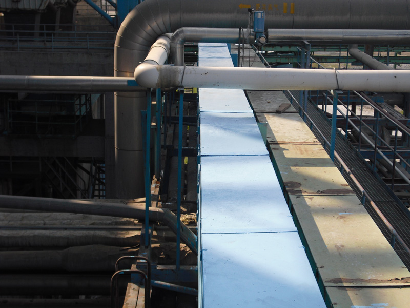 凤凰纸业电缆桥架防腐(21) - 广西三象防腐防水保温工程有限公司 www.sx311.cn